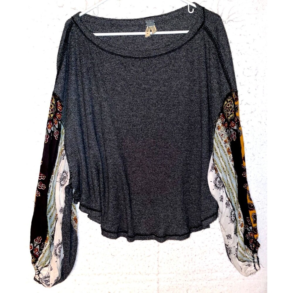 We The Free Womens sz M Gray Waffle Knit Top Boho Floral Balloon Long Sleeve
